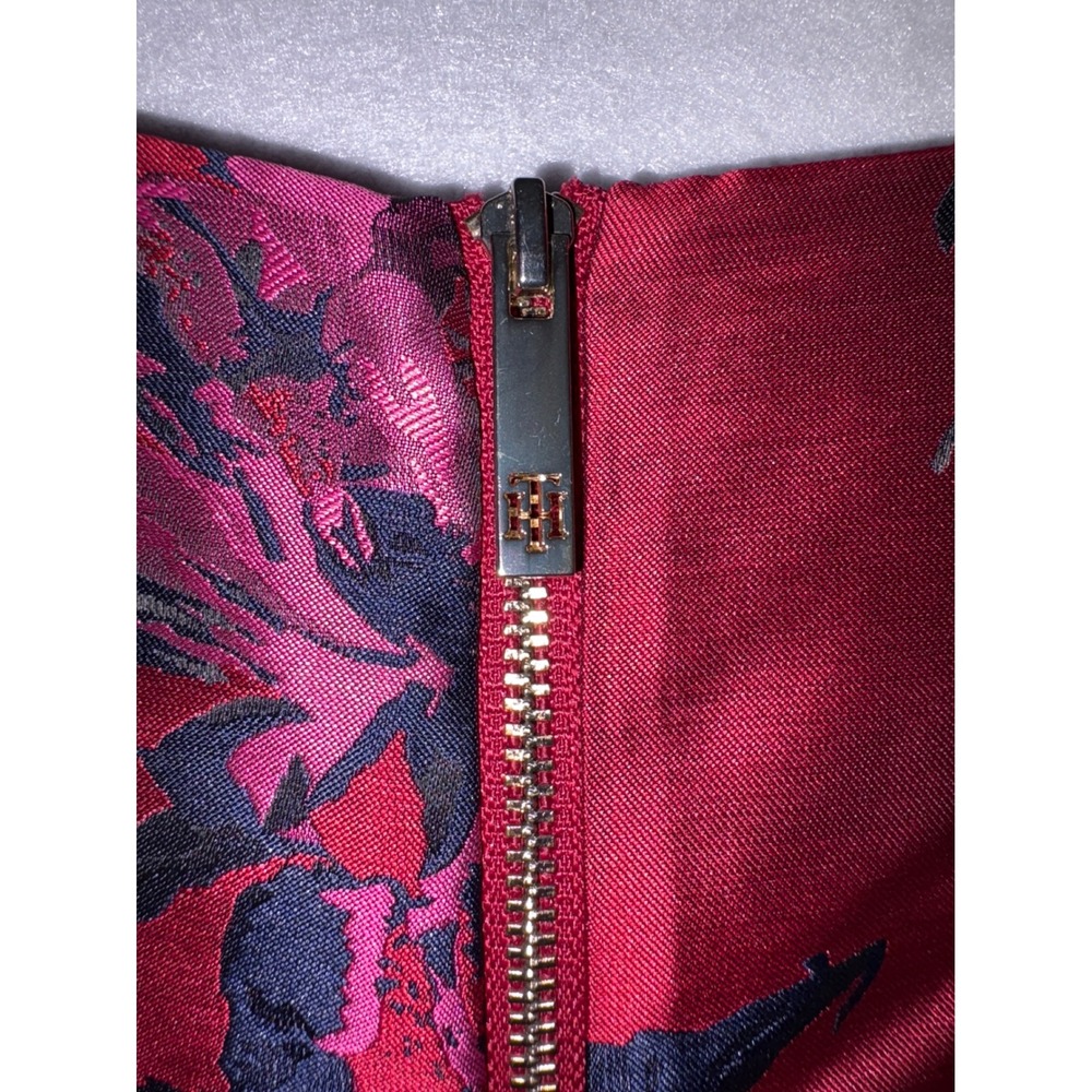 Tommy Hilfiger Womens Red Floral Satin Fit Flare Cocktail Dress Size 12 V-Neck - Picture 5 of 12